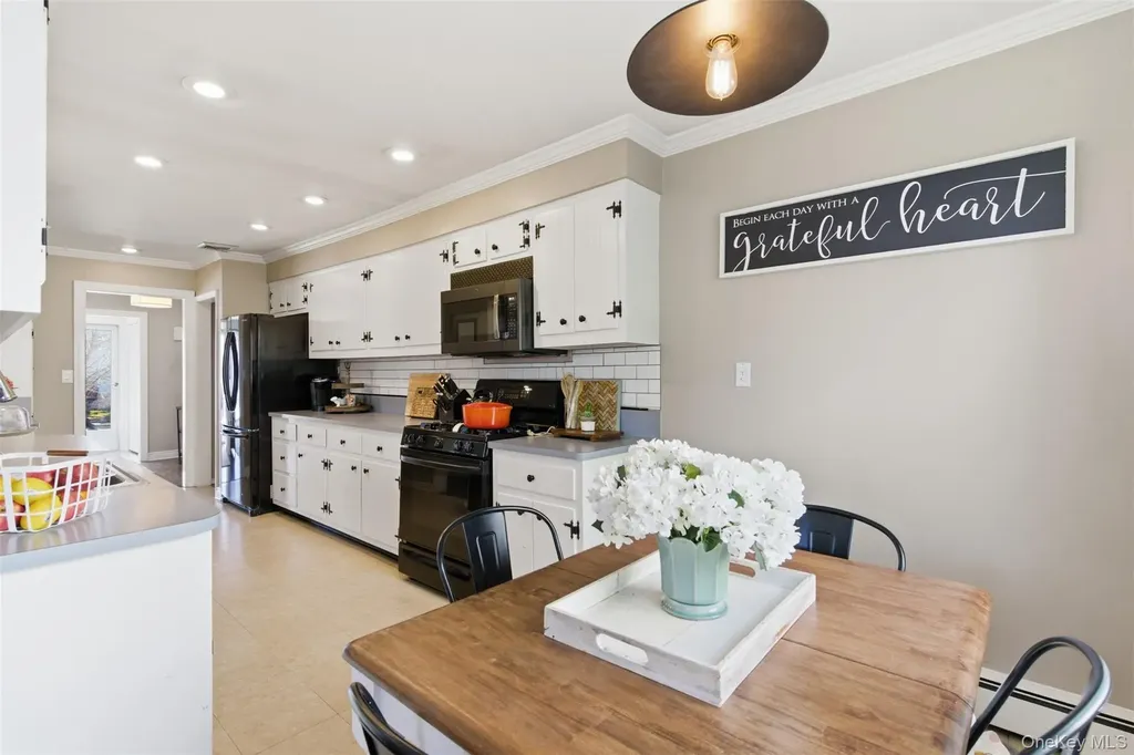45 Amherst Drive Massapequa NY 11758