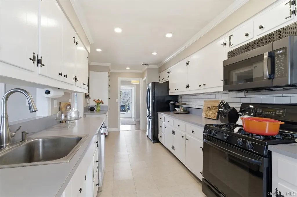 45 Amherst Drive Massapequa NY 11758