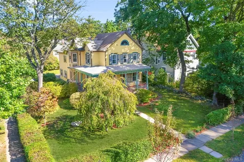 319 Melbourne Avenue Mamaroneck NY 10543