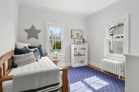319 Melbourne Avenue Mamaroneck NY 10543