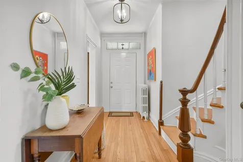 319 Melbourne Avenue Mamaroneck NY 10543