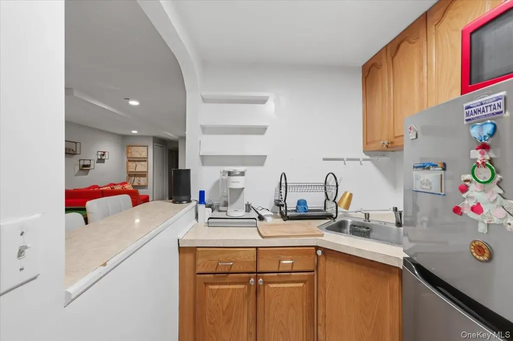 237 Cooper Street Brooklyn NY 11207
