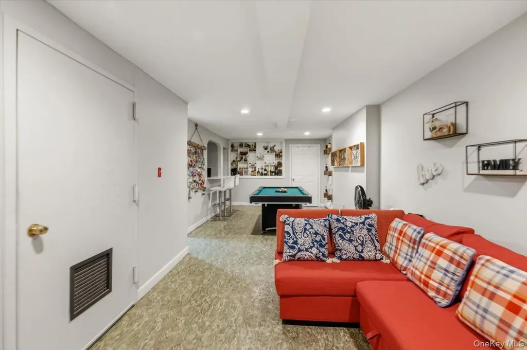 237 Cooper Street Brooklyn NY 11207