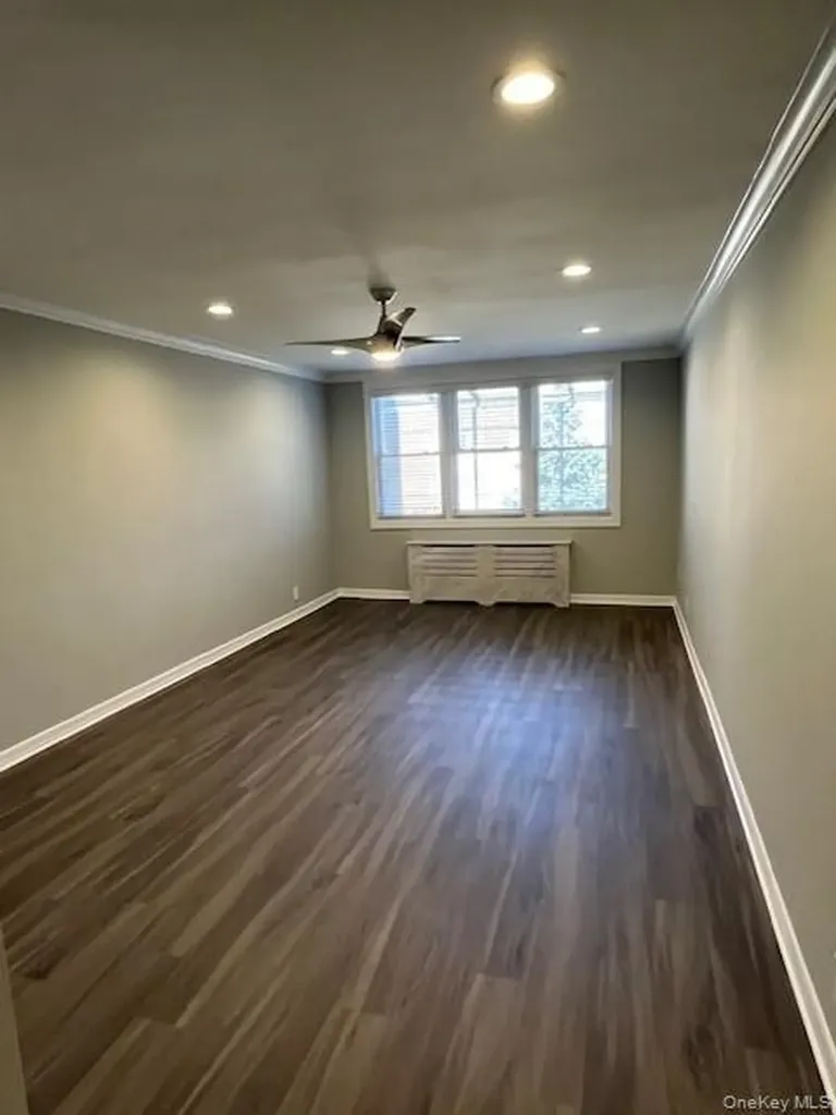 257 Cedarhurst Avenue Cedarhurst NY 11516