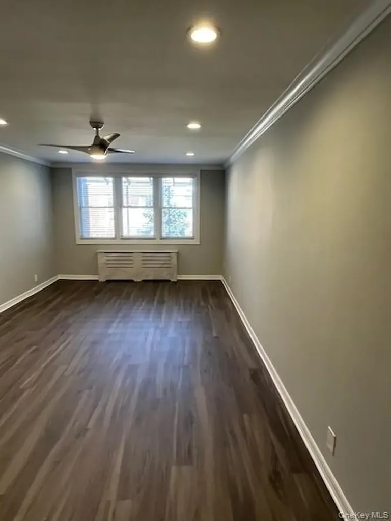 257 Cedarhurst Avenue Cedarhurst NY 11516