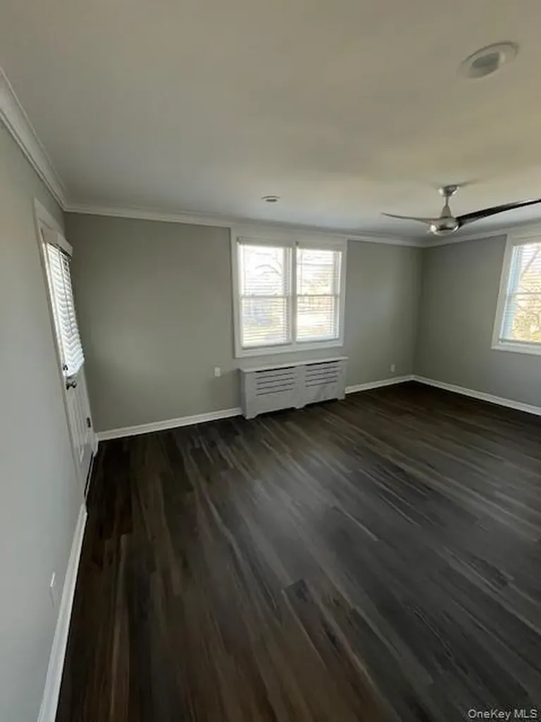 257 Cedarhurst Avenue Cedarhurst NY 11516