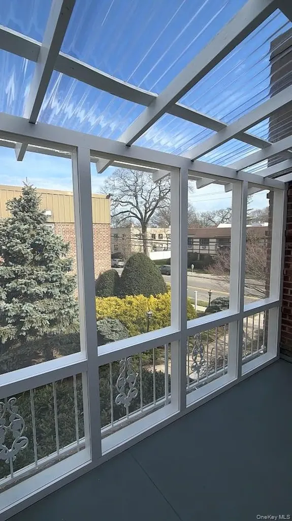 257 Cedarhurst Avenue Cedarhurst NY 11516