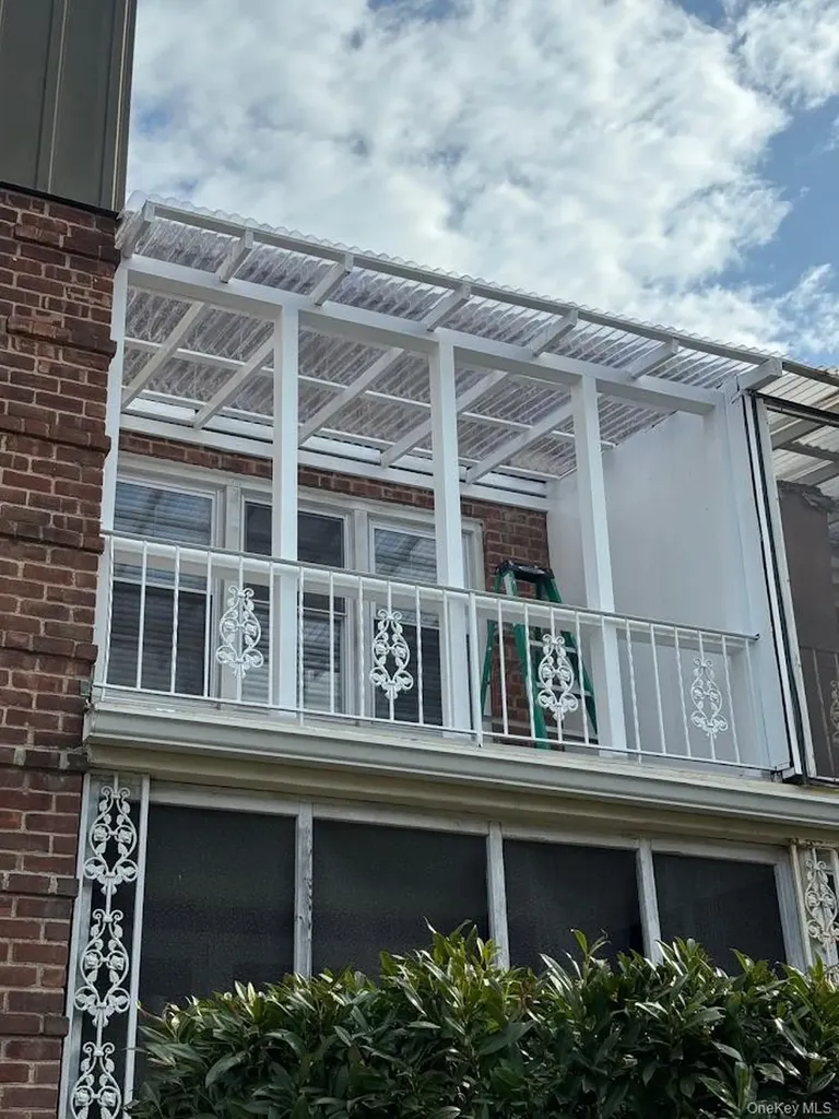 257 Cedarhurst Avenue Cedarhurst NY 11516