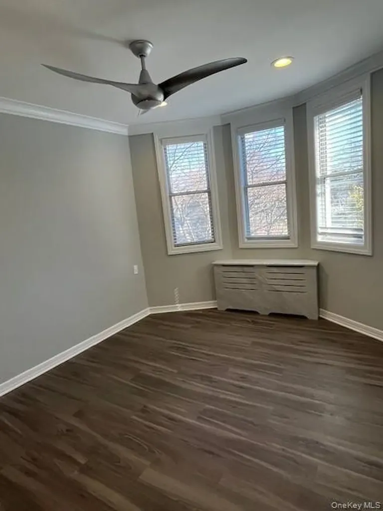 257 Cedarhurst Avenue Cedarhurst NY 11516