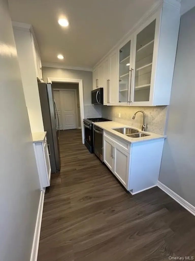 257 Cedarhurst Avenue Cedarhurst NY 11516