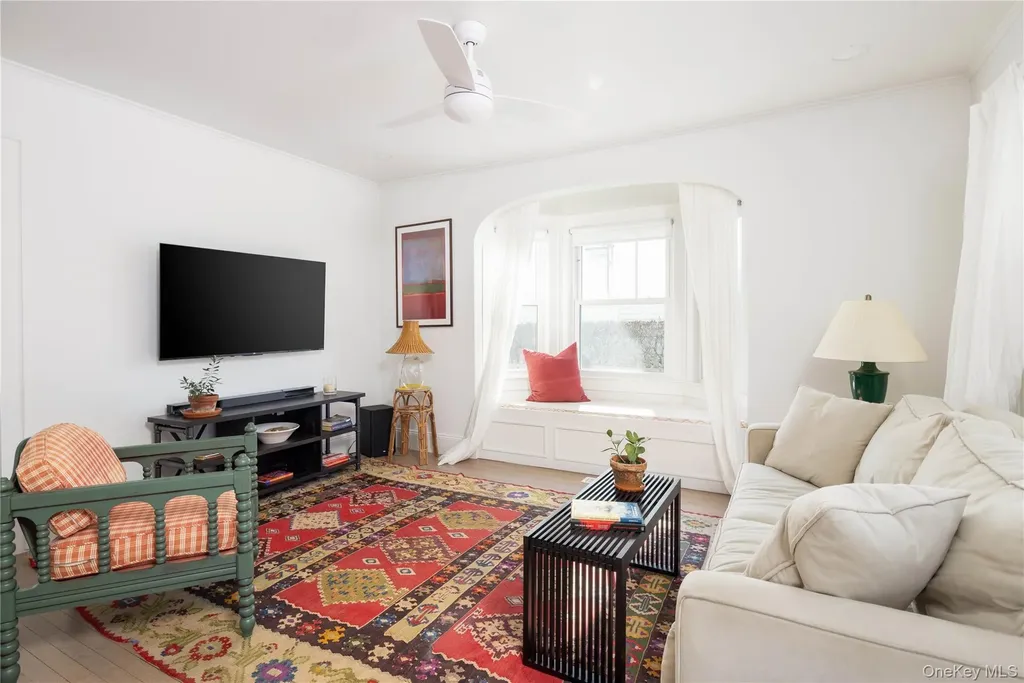 446 6th Street Greenport NY 11944