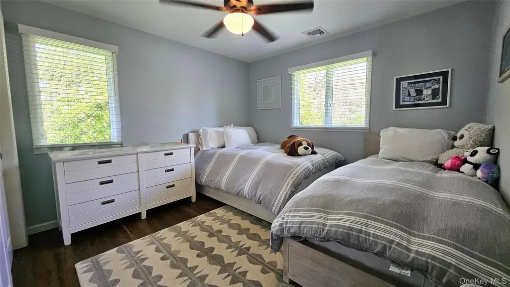 11 John Street Westhampton Beach NY 11978