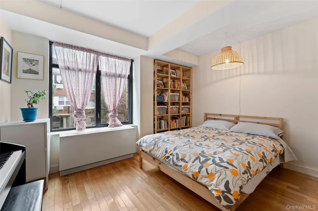 3536 Cambridge Avenue Bronx NY 10463