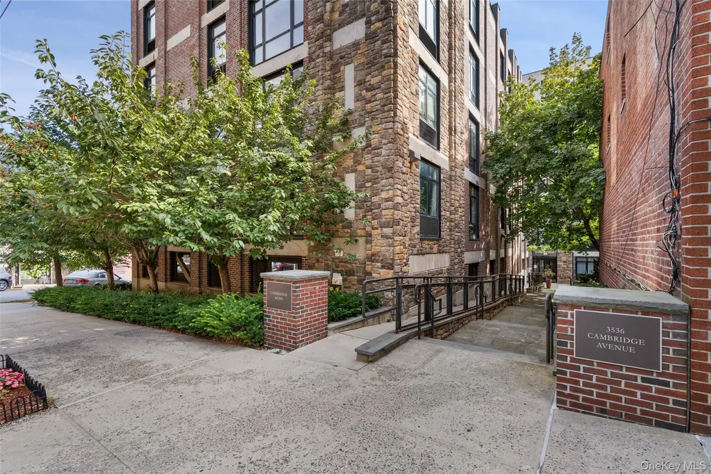 3536 Cambridge Avenue Bronx NY 10463
