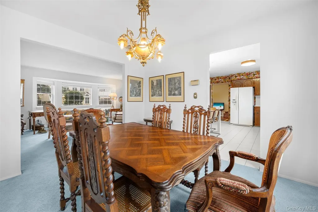 36 W Terrace Road Great Neck NY 11021