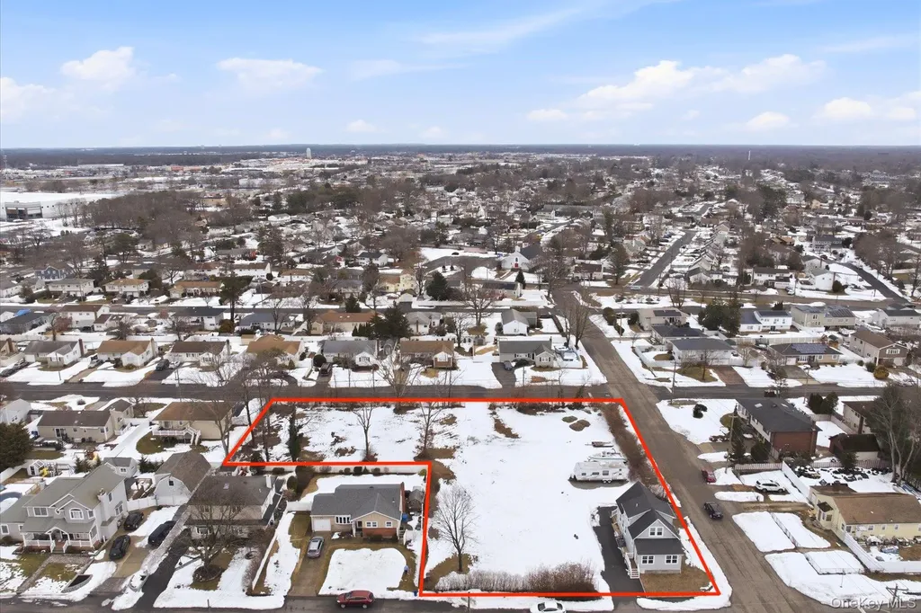 35 Weston Avenue Deer Park NY 11729