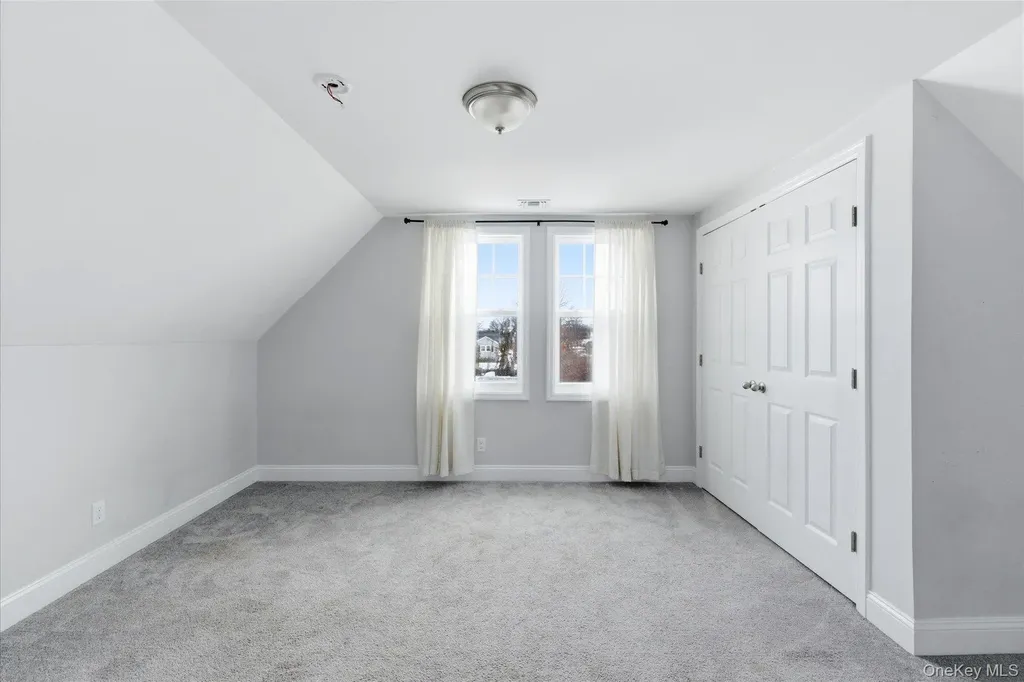 35 Weston Avenue Deer Park NY 11729