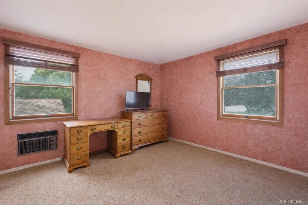 25 Haskel Lane Stony Brook NY 11790