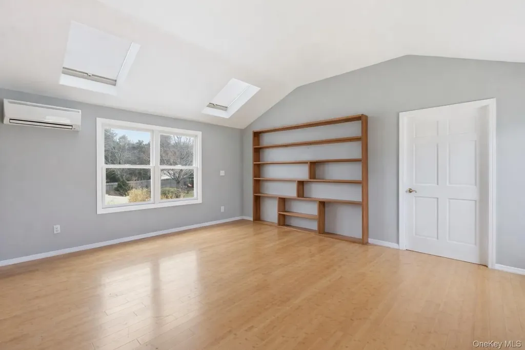25 Haskel Lane Stony Brook NY 11790
