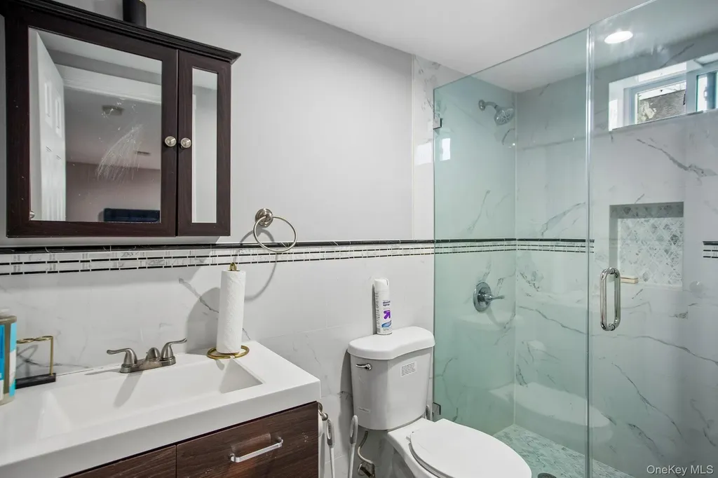 296 Milburn Avenue Baldwin Harbor NY 11510