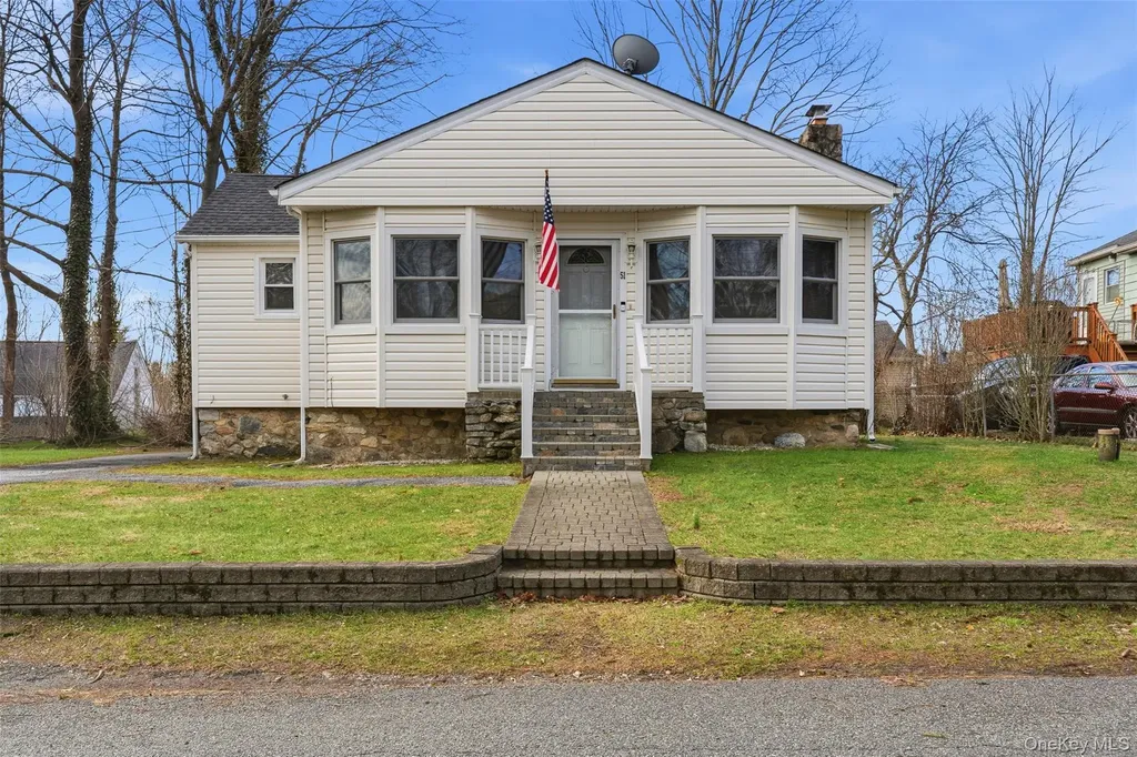 51 Johnson Street Lake Peekskill NY 10537