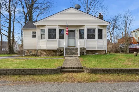 51 Johnson Street Lake Peekskill NY 10537