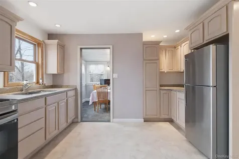 51 Johnson Street Lake Peekskill NY 10537