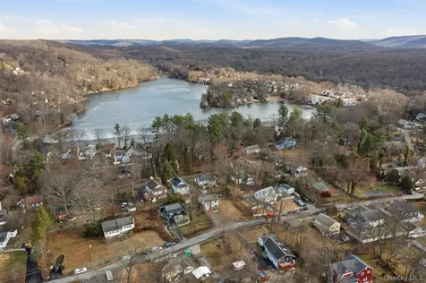 51 Johnson Street Lake Peekskill NY 10537