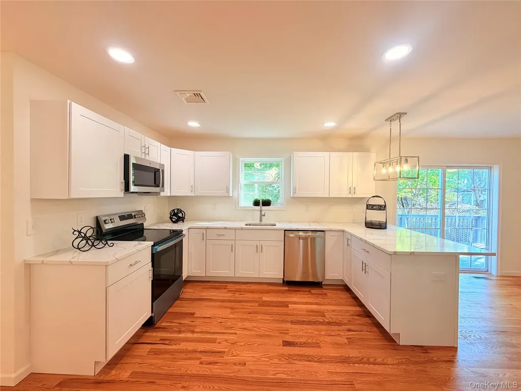 37-39 Wisner Avenue Middletown NY 10940