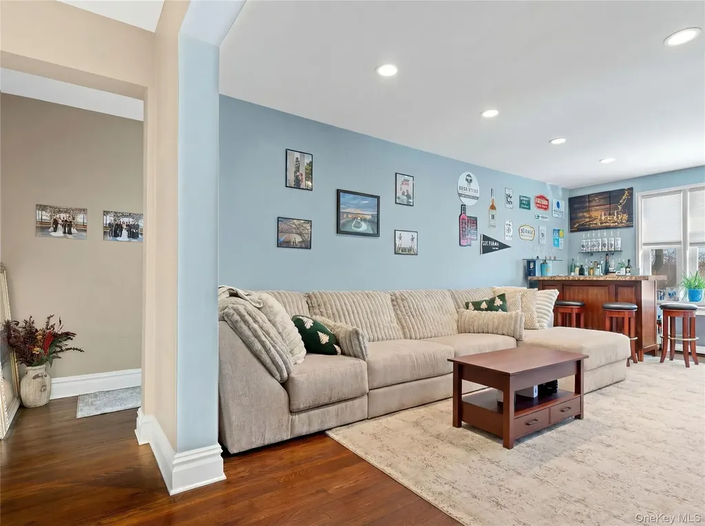 2 Overlook Road White Plains NY 10605
