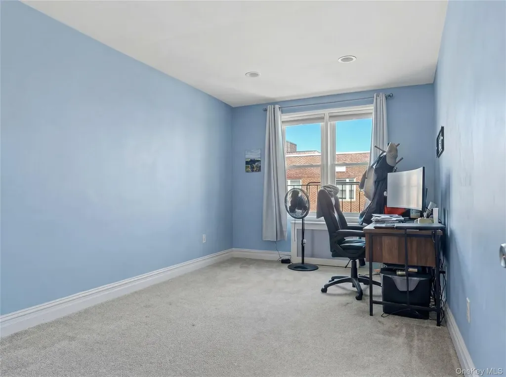 2 Overlook Road White Plains NY 10605
