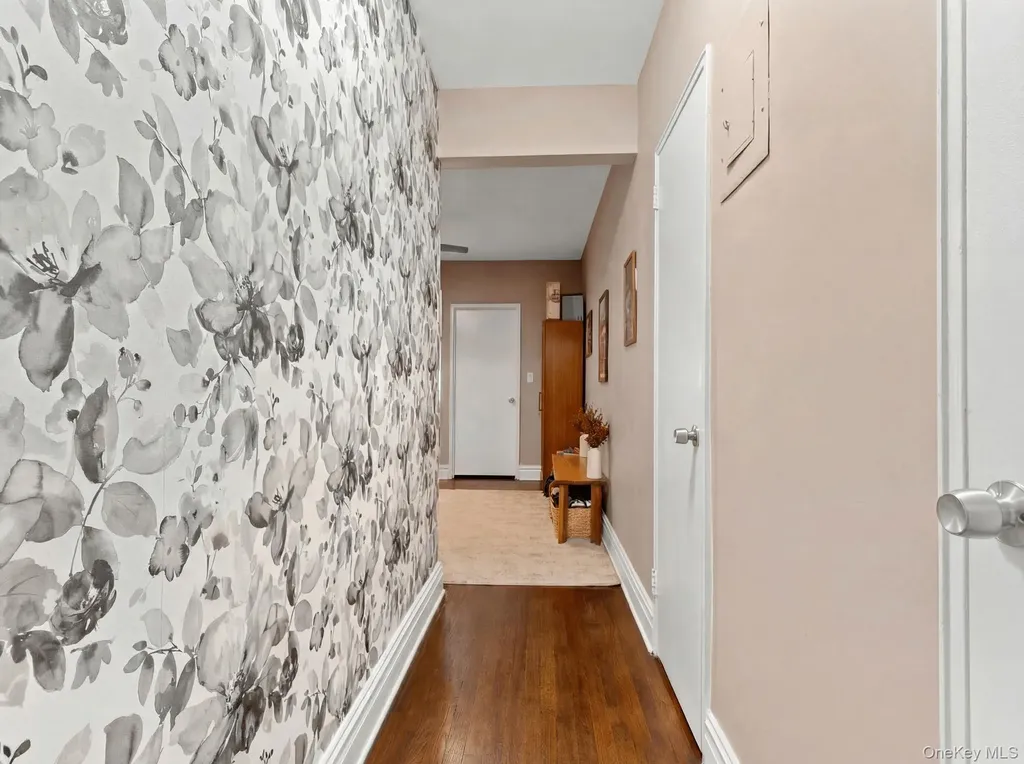 2 Overlook Road White Plains NY 10605