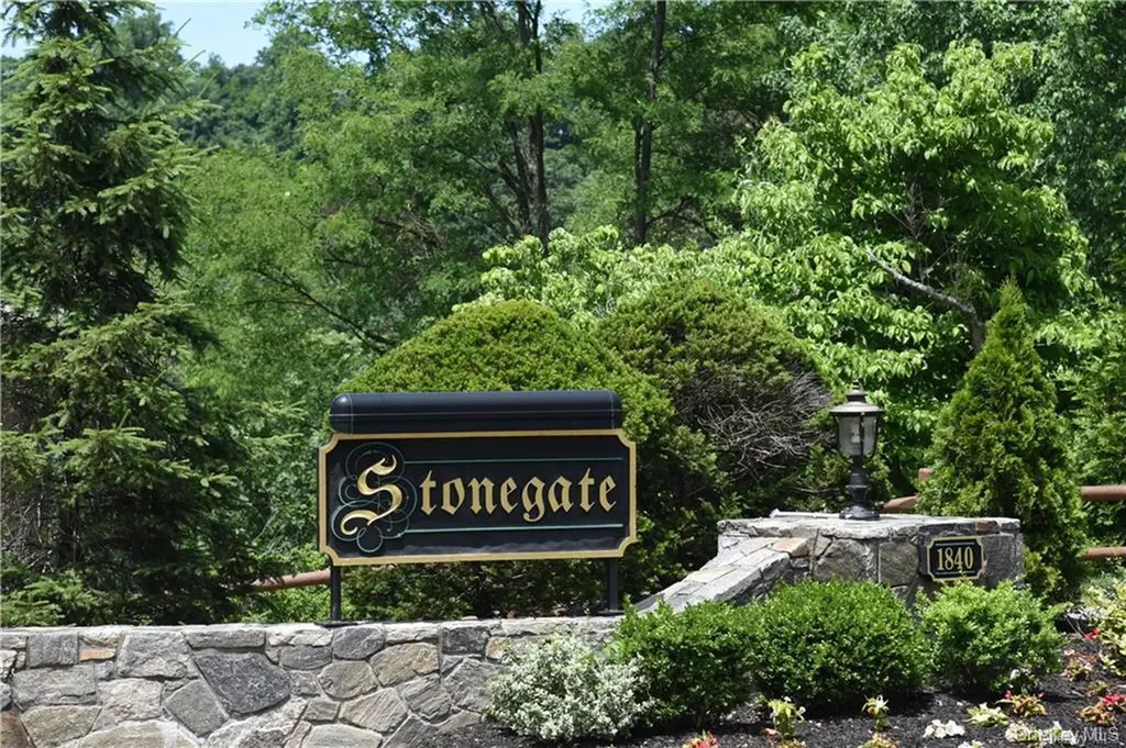 1840 Crompond Road Peekskill NY 10566
