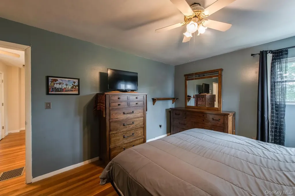 4 Edgewood Drive Saugerties NY 12477