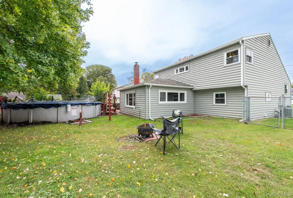 4 Edgewood Drive Saugerties NY 12477