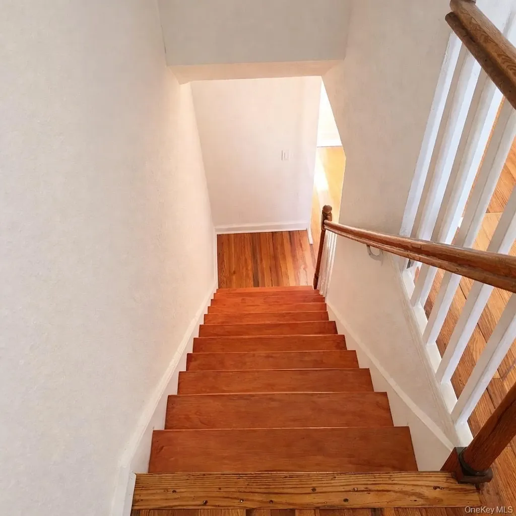 1249 E 223rd Street Bronx NY 10466