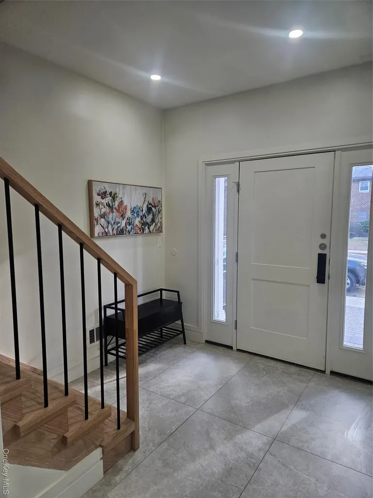 344 Bayview Inwood NY 11096