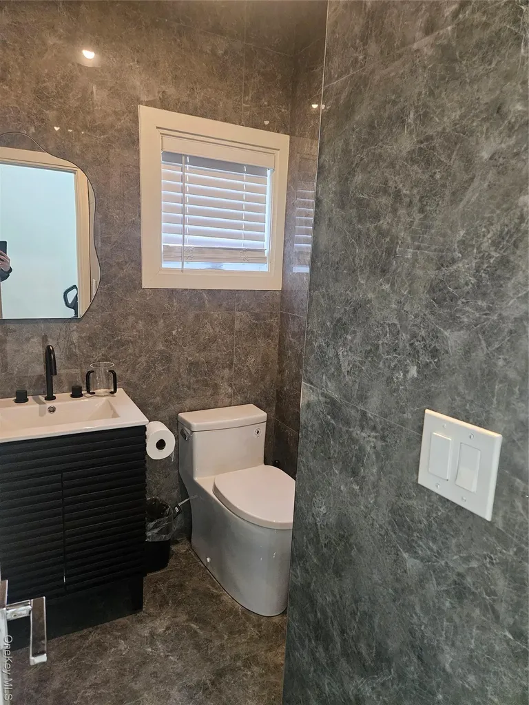 344 Bayview Inwood NY 11096