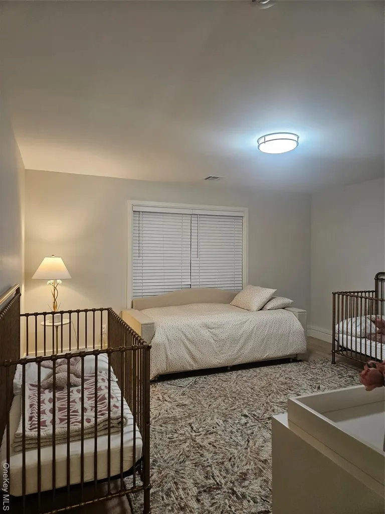 344 Bayview Inwood NY 11096