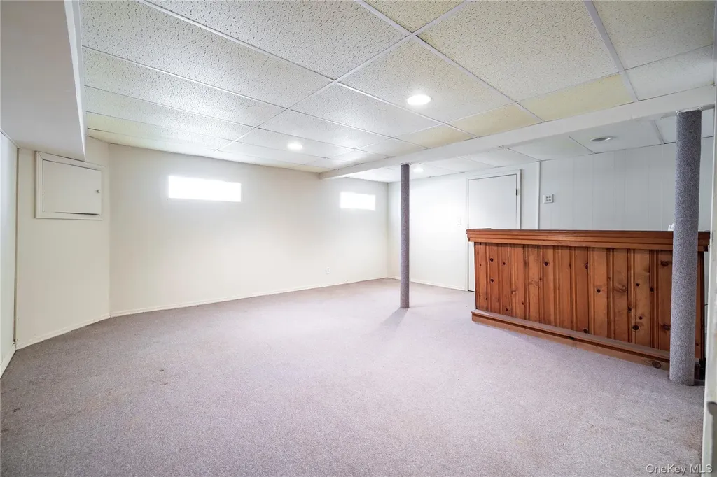 54 Hollywood Avenue Lynbrook NY 11563