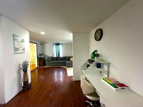 88 W Pine Road Staatsburg NY 12580