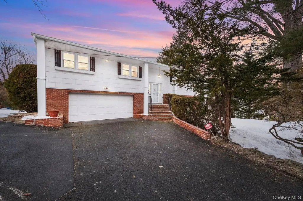 32 Bramble Brook Road Ardsley NY 10502