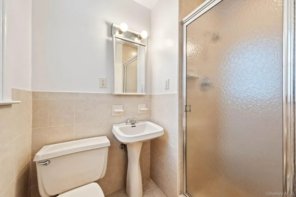 32 Bramble Brook Road Ardsley NY 10502
