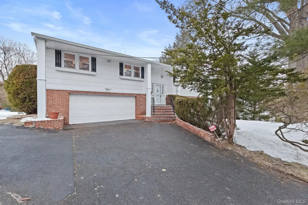 32 Bramble Brook Road Ardsley NY 10502