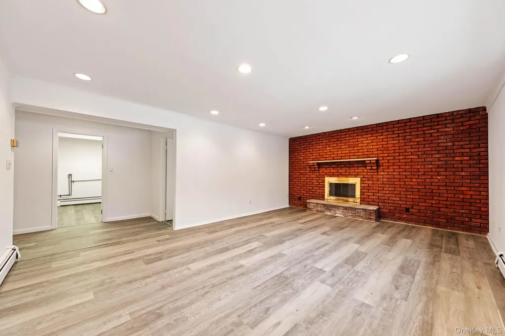 32 Bramble Brook Road Ardsley NY 10502