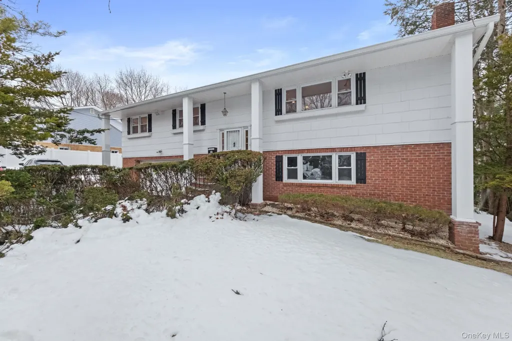 32 Bramble Brook Road Ardsley NY 10502