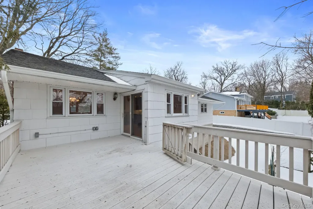 32 Bramble Brook Road Ardsley NY 10502