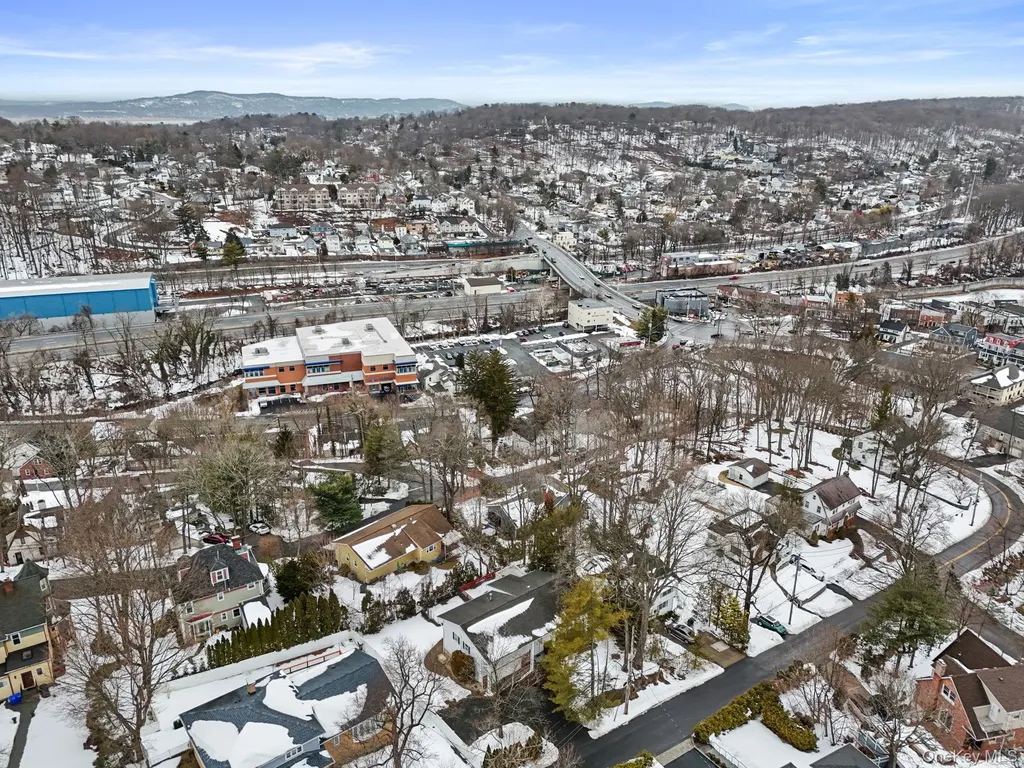 32 Bramble Brook Road Ardsley NY 10502