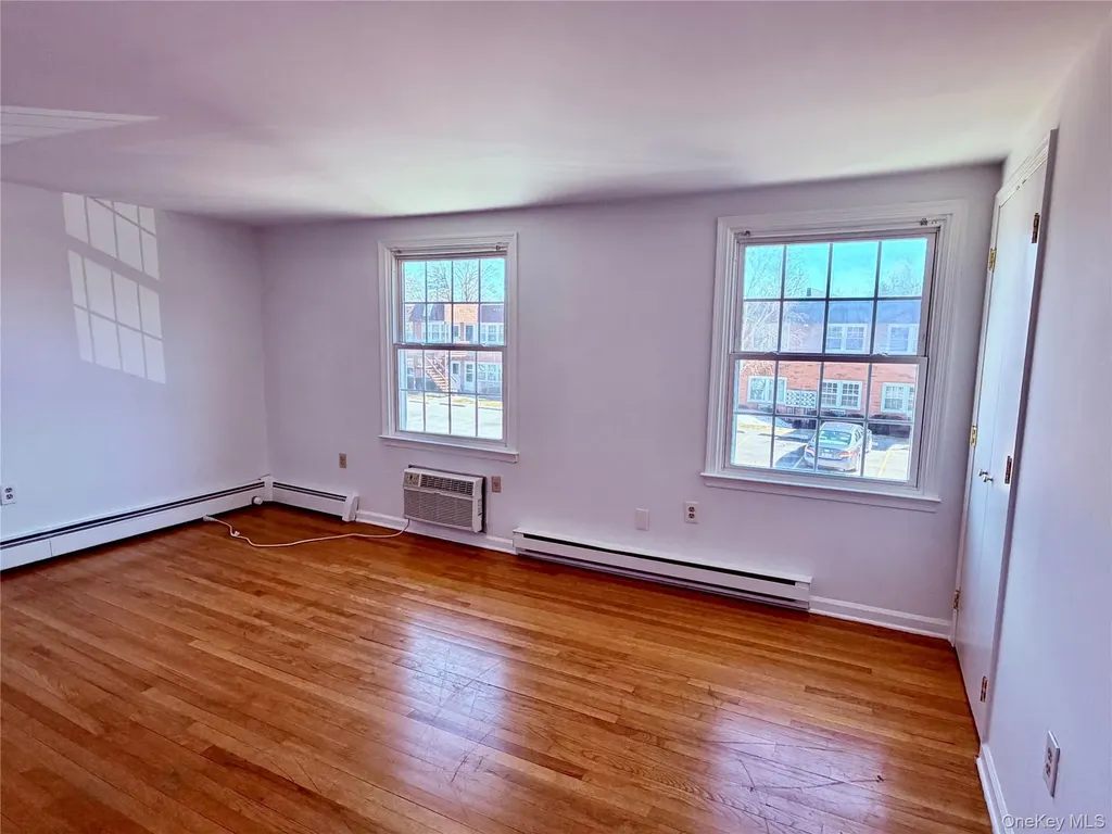 274 Hooker Avenue Poughkeepsie NY 12603