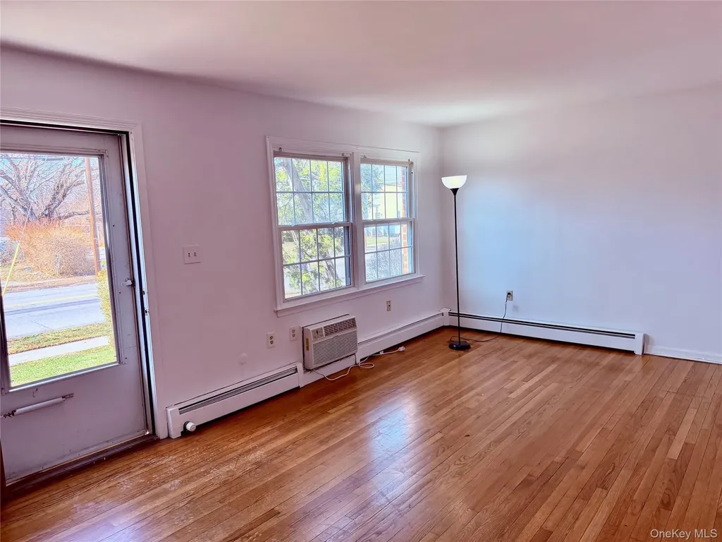 274 Hooker Avenue Poughkeepsie NY 12603